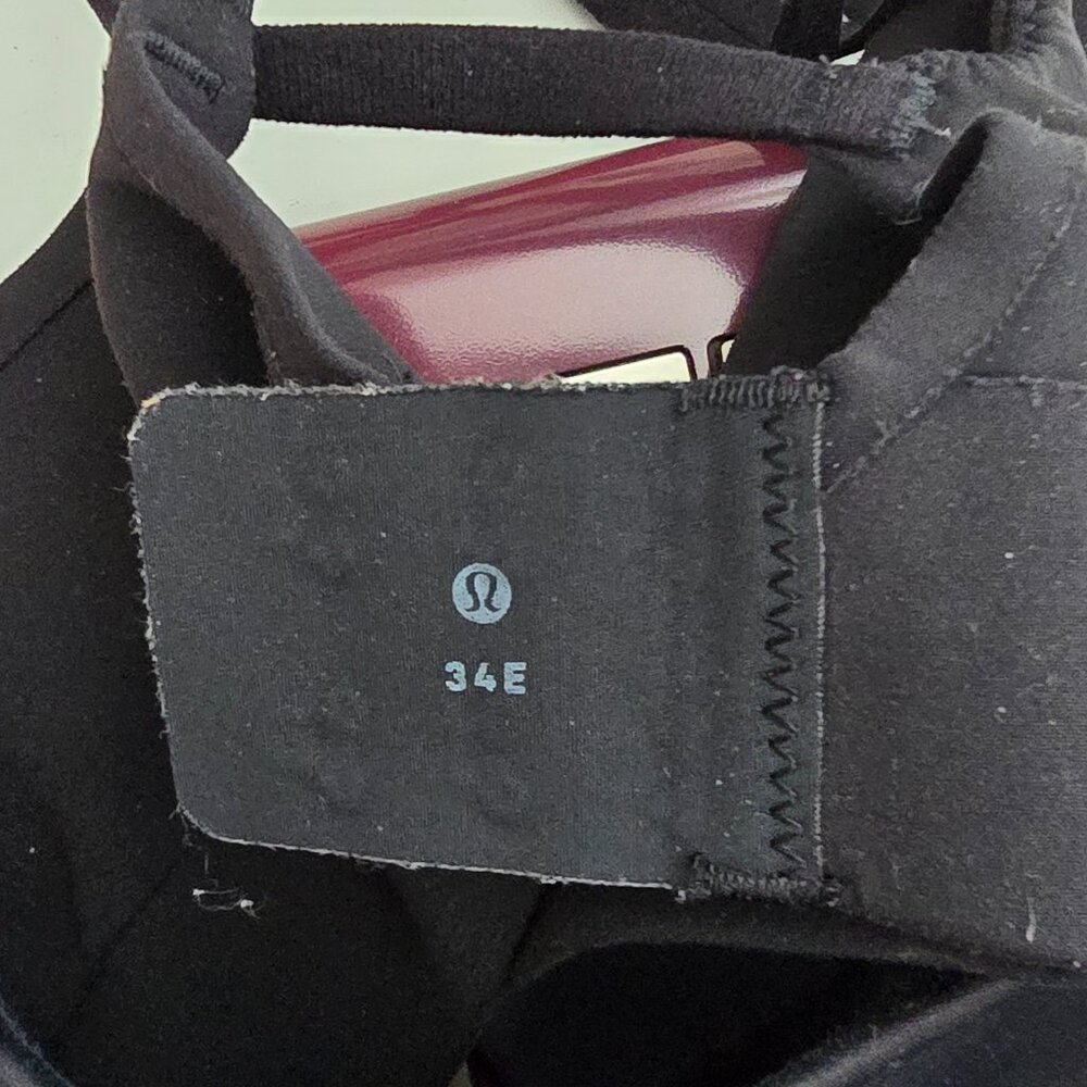 Lululemon Adapt and Align Bra *Light Support 34E Black - Picture 6 of 6